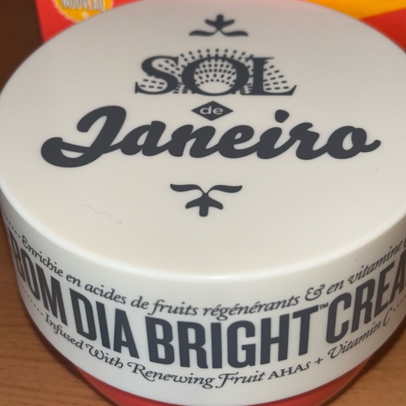 Sol de Janeiro Bom Dia Bright Body Cream - Picture 3 of 3